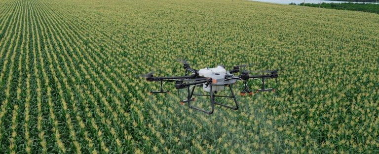 Drones agrícolas na gestão e tratamento de culturas.